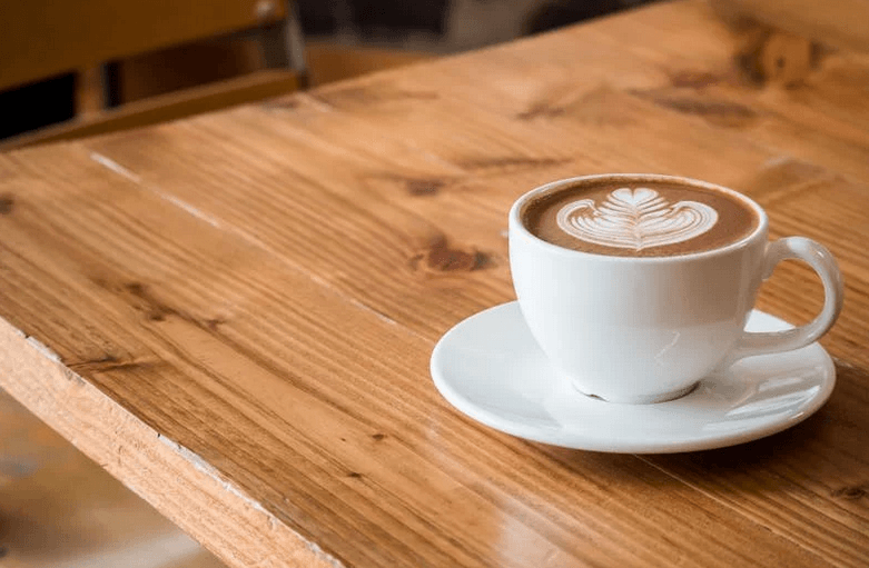 O jakiej porze najlepiej pić kawę? Ekspert doradza