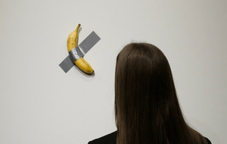 To nie żart. Banan sprzedany za 26 milionów złotych