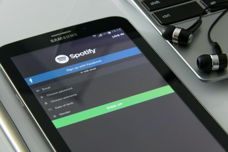 700 milionów dolarów na wojnę – muzycy buntują się przeciw Spotify