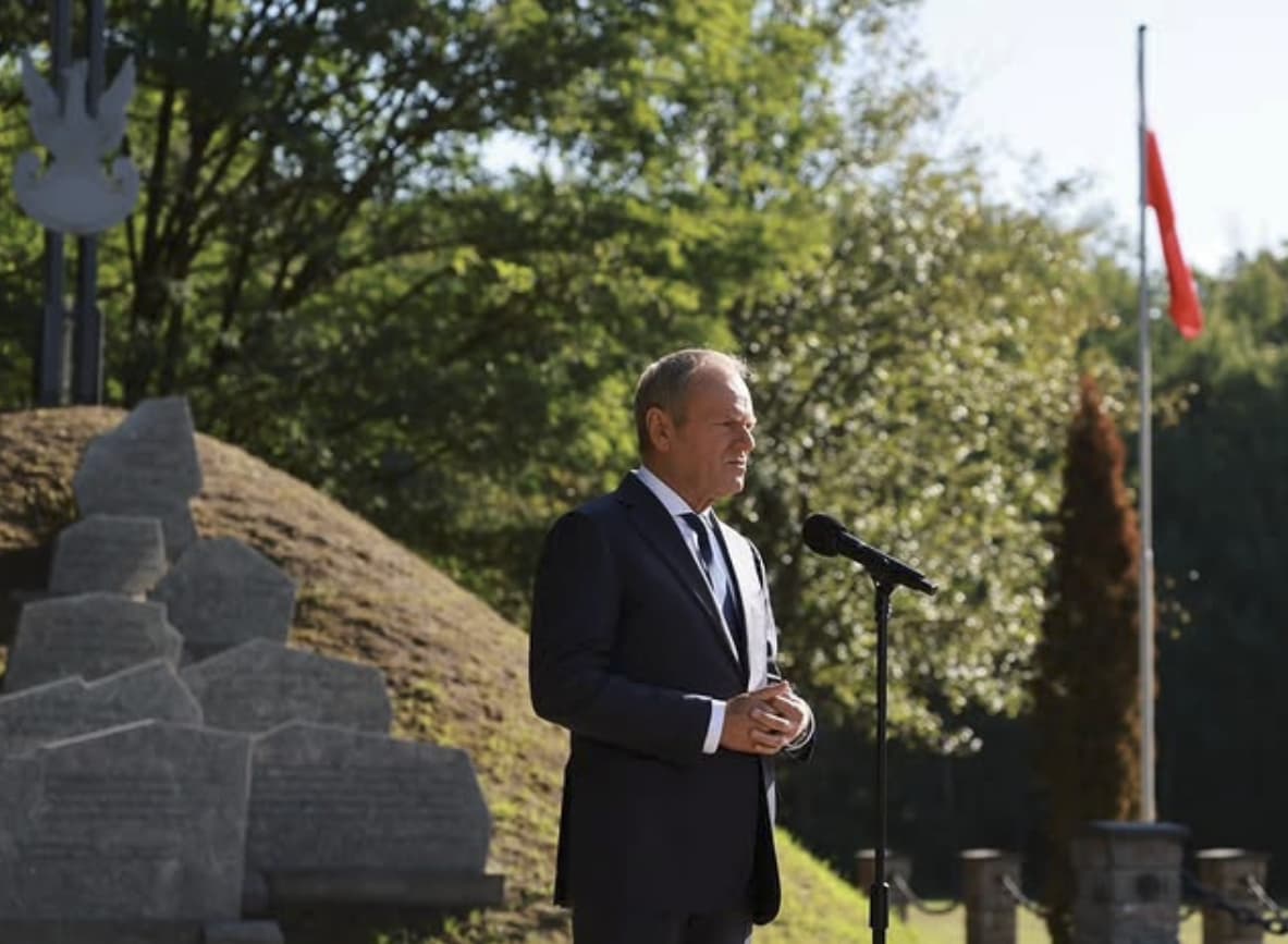 Prawie co drugi Polak chce dymisji premiera